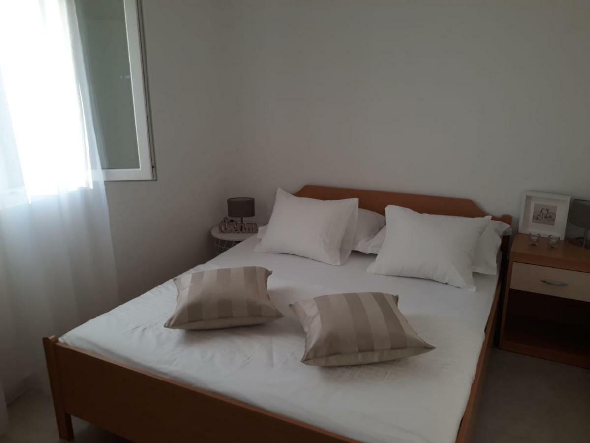 Holiday Home - Apartment Carmen Sevid Buitenkant foto