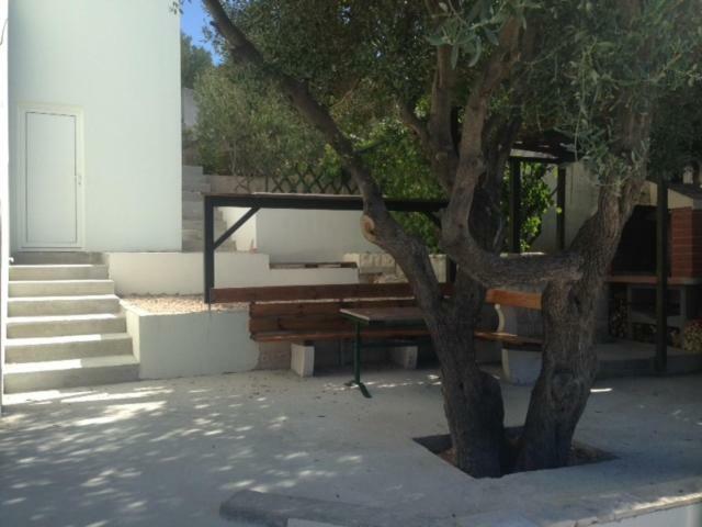Holiday Home - Apartment Carmen Sevid Buitenkant foto